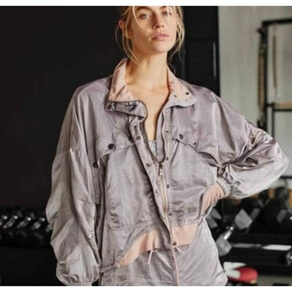 NWT Free People Movement Opal Workout Windbreaker Jacket Pink/Purple Large
